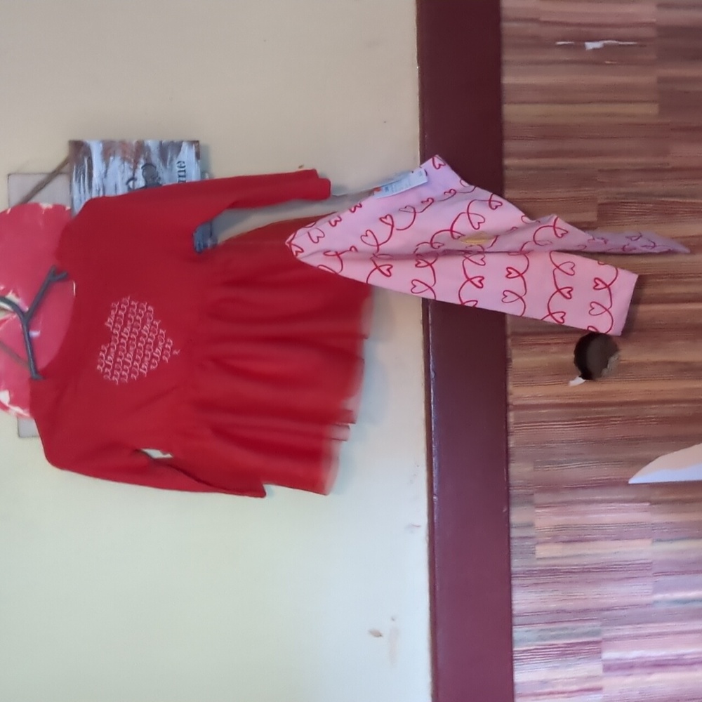 New with tags cat and Jack little girl Valentine's Day outfit